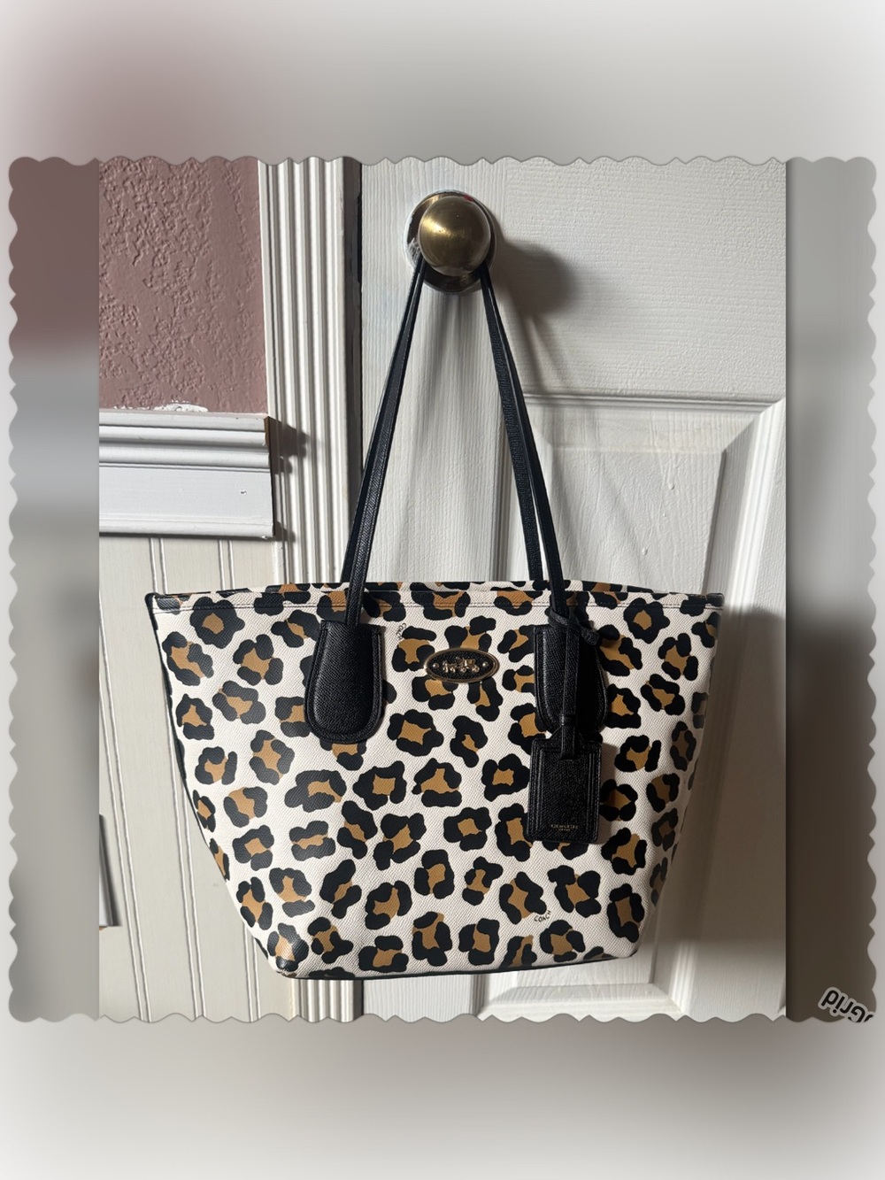 Coach Taxi Zip Top Tote Ocelot Leopard Print #33969 Like new/EUC